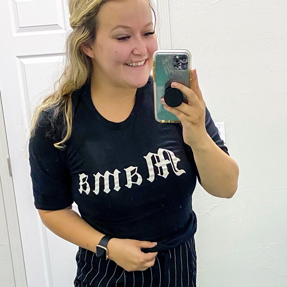 Mama graphic tee